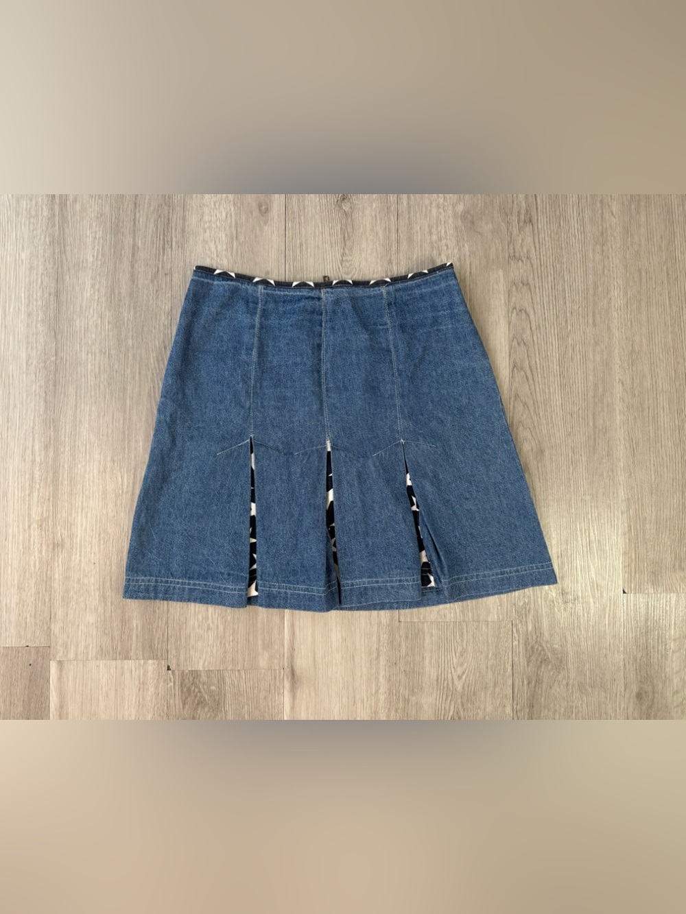dknits Vintage Blue Denim Star Print A-Line Knee Skirt Zip Closure Size 9/10